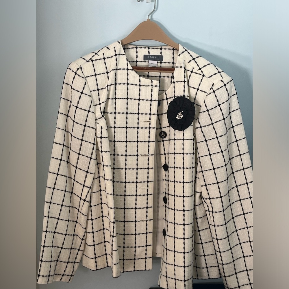 Vintage Koret Woman brand Blazer.  Size 18W.